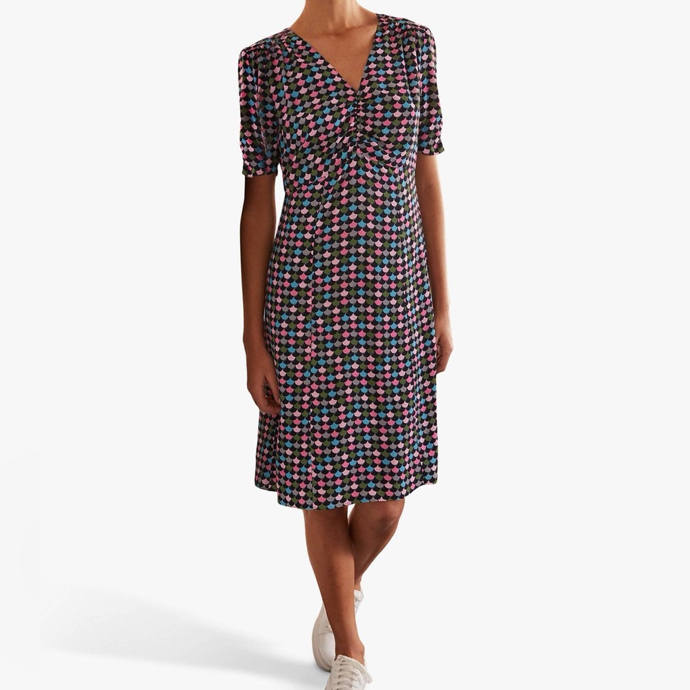 BODEN Jemima ruched mermaid scale/scallop dress short sleeves multicolor size 4